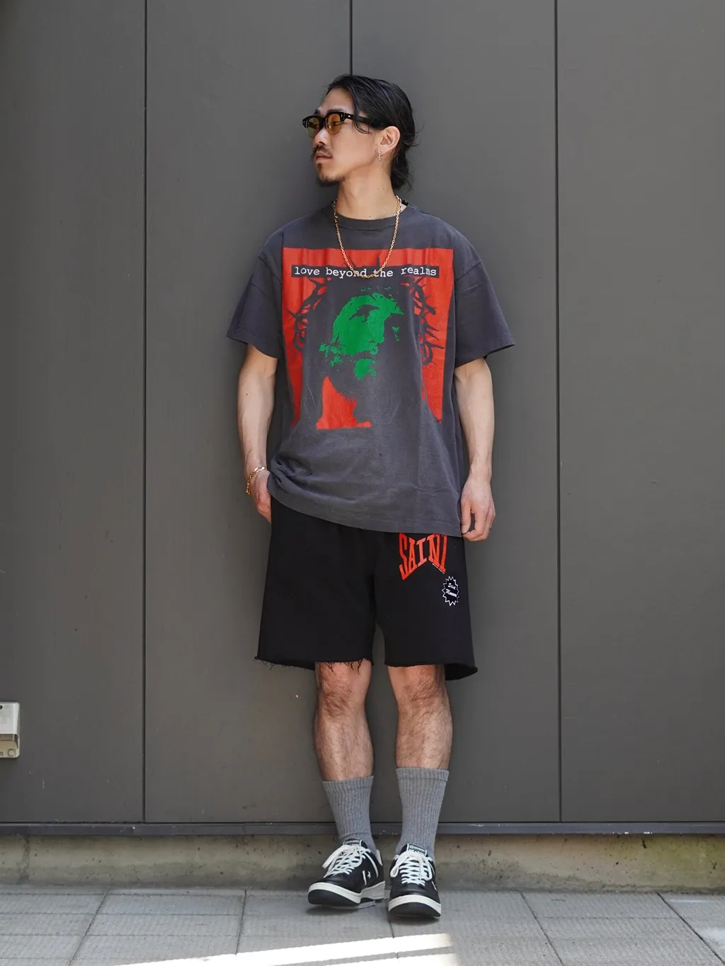 SAINT Mxxxxxx 'SAINT' SWEAT SHORTS/GRY/BLK embroidered SAINT LOGO basic shorts, distressed gray/washed black S-XL, four needles and six threads throughout, produced by a major domestic factory, imported Tajima machine embroidery, washed and distressed, original version